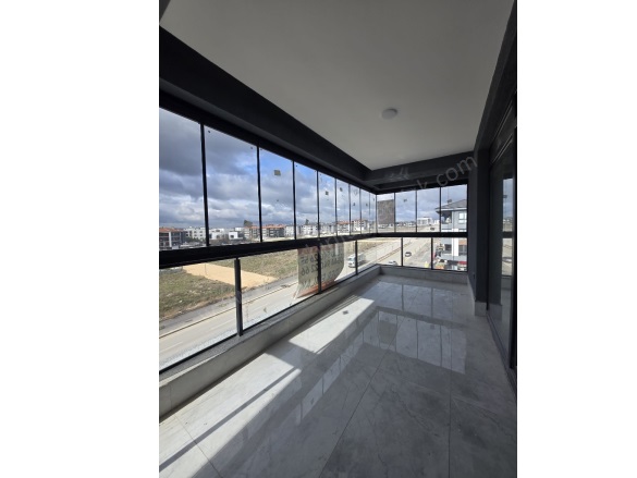 Aşağı Söğütönü Mah. Tepebaşı Kiralık Daire |  3+1 Oda | 160M2 Aylık 45.000Tl  Krediye Uygun  | 3. Kat | Yerden Isıtma | 2 Banyo | 3 Yatak Odası Resim-5