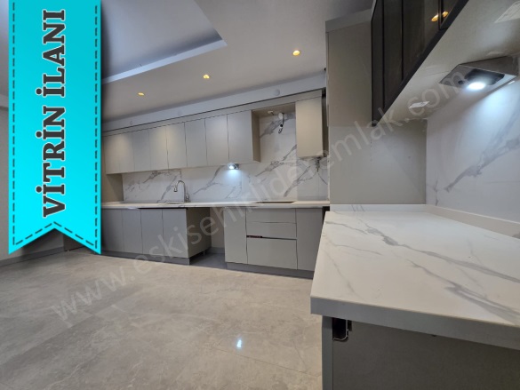 Kurtuluş Mah. Odunpazarı Satılık Daire |  3+1 Oda | 190M2 11.990.000Tl  Krediye Uygun  | 4. Kat | Yerden Isıtma | 2 Banyo | 3 Yatak Odası Resim-4