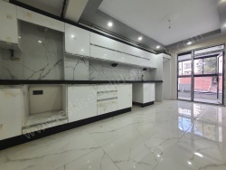 Odunpazarı Osmangazi Mah. Satılık Daire 5+1 200 M2 | 4. Kat | Yerden Isıtma | 2 Banyo | 5 Yatak Odası