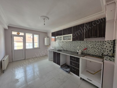 Eskişehir Emek Mahallesinde Kiralık Daire 3+1 Odunpazarı Mah