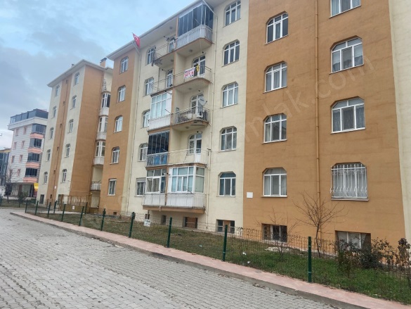 Mahsen Mah. Merzifon Satılık Daire |  3+1 Oda | 120M2 1.950.000Tl  Krediye Uygun  | 4. Kat | Merkezi Isınma | 1 Banyo | 2 Yatak Odası Resim-2