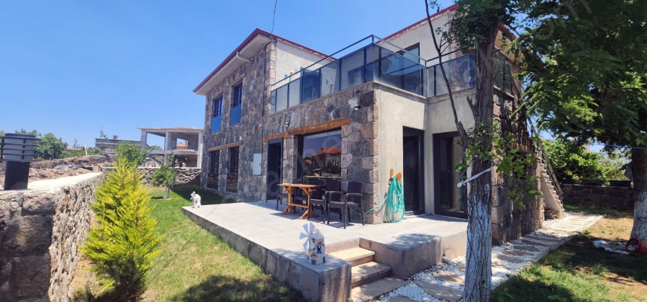 Bektaş Köyü Ayvacık Satılık Taş Ev |  5+2 Oda | 386M2 28.500.000Tl  Krediye Uygun  | Komple Bina | Isı Pompası Resim-2