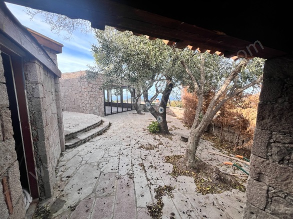 Assos-Behramkale Ayvacık Devren Otel-Pansiyon |  3+1 Oda | 340M2 3.750.000Tl | Klima Resim-2