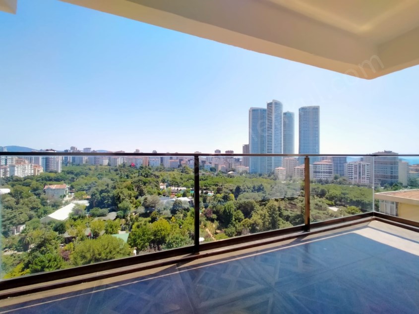 FENERYOLUNDA ÖZGÜRLÜK PARKI MANZARALI ULTRA LÜKS 160m2 3+1 SATILIK