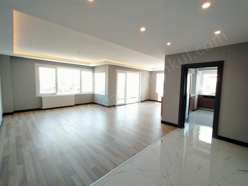 FENERYOLUNDA ÖZGÜRLÜK PARKI MANZARALI ULTRA LÜKS 160m2 3+1 SATILIK