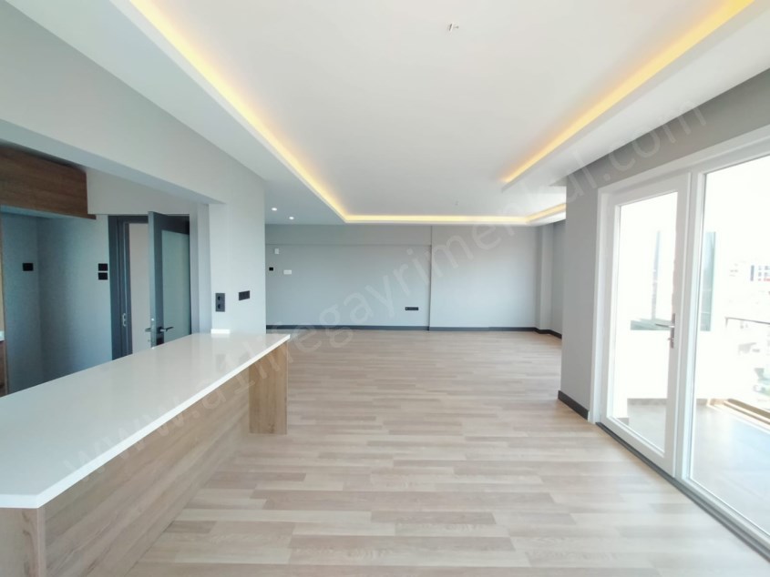 FENERYOLUNDA ÖZGÜRLÜK PARKI MANZARALI ULTRA LÜKS 160m2 3+1 SATILIK