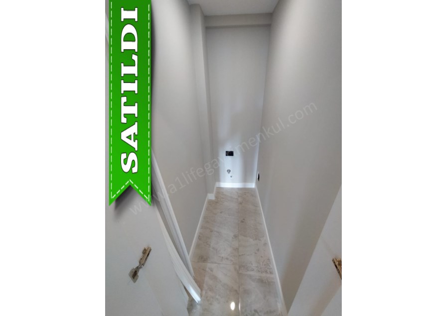 SUADİYE CADDEYE YAKIN ULTRALUX 4+1 DAİRE!!