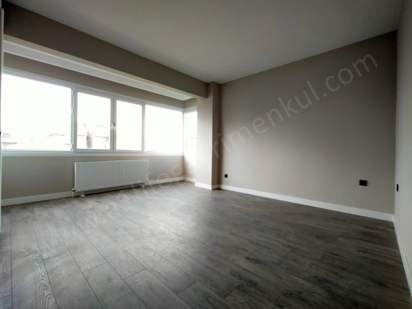 SUADİYE CADDEYE YAKIN ULTRALUX 4+1 DAİRE!!