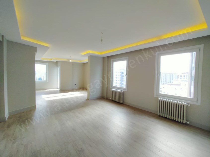 ÇİFTEHAVUZLARDA  KATTA TEK, ÇİFT MUTFAKLI, ÇİFT BALKONLU (4+1) (3+2) SATILIK DAİRE