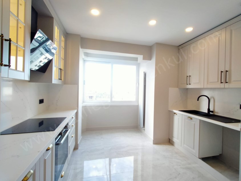 ÇİFTEHAVUZLARDA  KATTA TEK, ÇİFT MUTFAKLI, ÇİFT BALKONLU (4+1) (3+2) SATILIK DAİRE