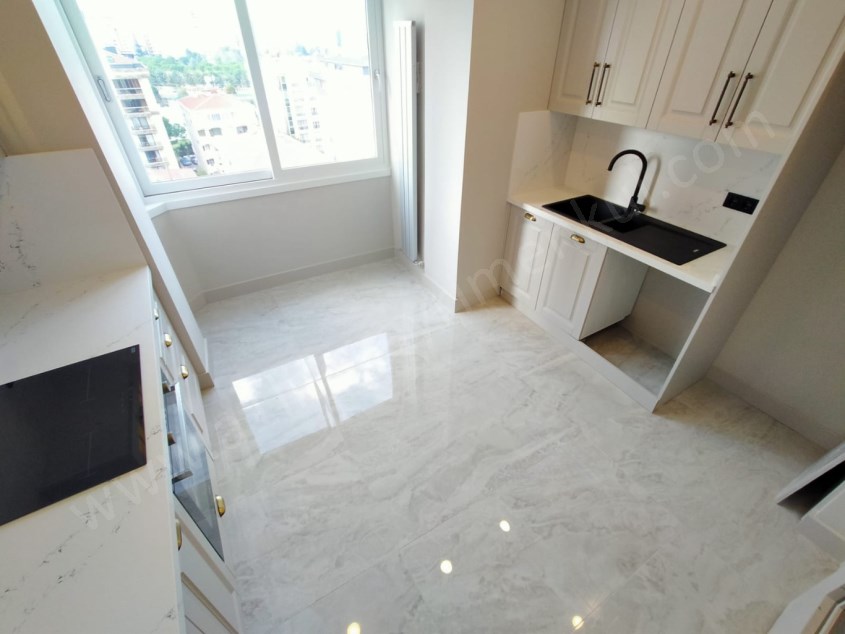 ÇİFTEHAVUZLARDA  KATTA TEK, ÇİFT MUTFAKLI, ÇİFT BALKONLU (4+1) (3+2) SATILIK DAİRE