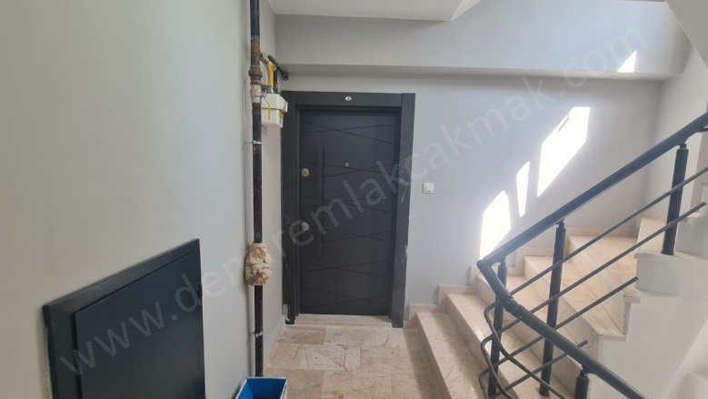 Çavuşoğlu Mah. Kartal Kiralık Daire |  2+1 Oda | 87M2 Aylık 40.000Tl | Doğalgaz(Kombi) | 1 Banyo | 1 Yatak Odası Resim-1