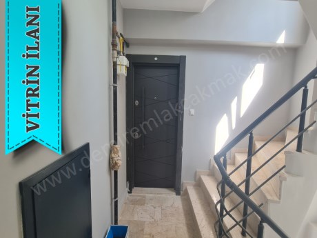 Kartal Çavuşoğlu Yasa Sk. No:8     2+1 Kiralık Daire