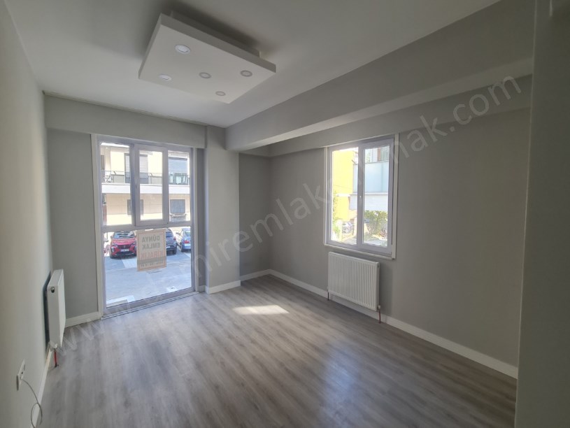 Kartal Çavuşoğlu Yasa Sk. No:8     2+1 Kiralık Daire