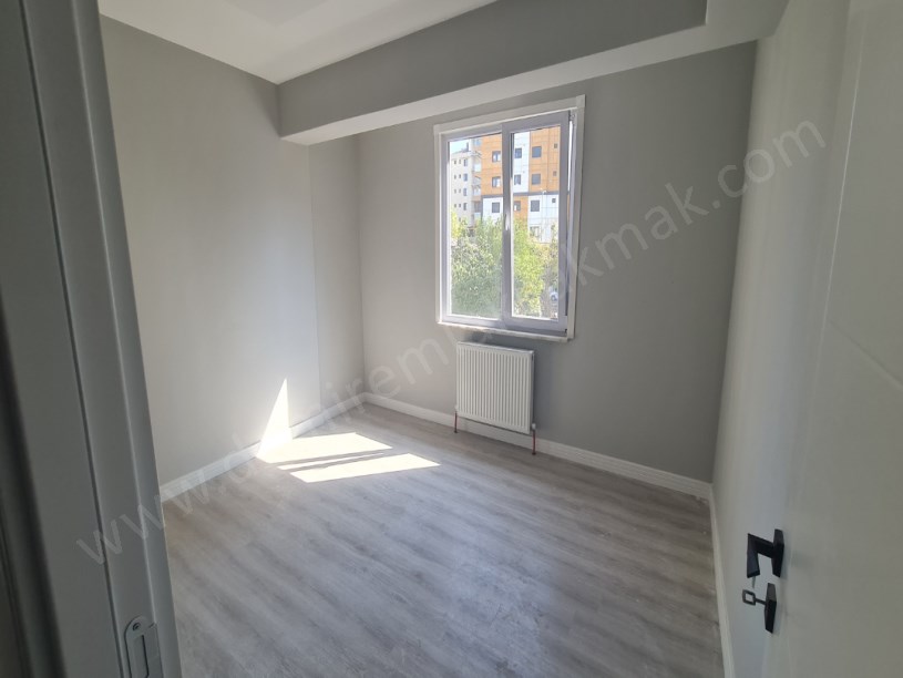 Kartal Çavuşoğlu Yasa Sk. No:8     2+1 Kiralık Daire