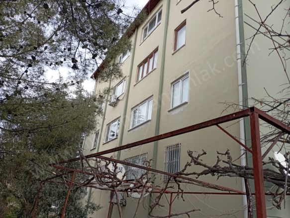 Emniyet Mah. Dinar Satılık Daire |  2+1 Oda | 80M2 2.200.000Tl | 4. Kat | Doğalgaz(Kombi) Resim-3