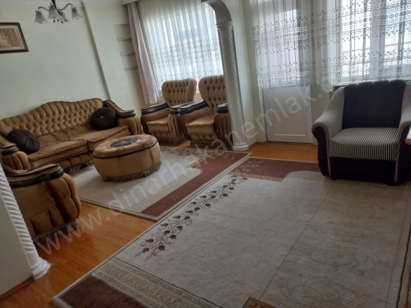 Adliye Mah. Dinar Satılık Daire |  3+1 Oda | 115M2 3.250.000Tl  Krediye Uygun  | 3. Kat | Doğalgaz(Kombi) | 1 Banyo | 1 Yatak Odası Resim-2