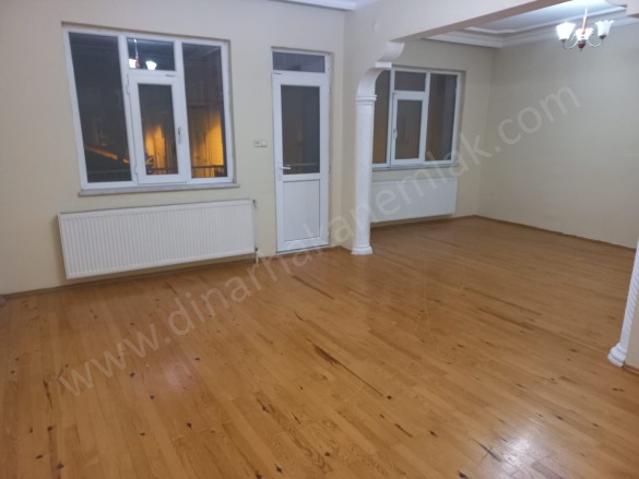 Adliye Mah. Dinar Satılık Daire |  2+1 Oda | 115M2 3.500.000Tl | 3. Kat | Doğalgaz(Kombi) Resim-3