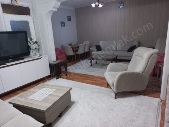 Adliye Mah. Dinar Satılık Daire |  2+1 Oda | 115M2 4.000.000Tl | 2. Kat | Doğalgaz(Kombi) Resim-4