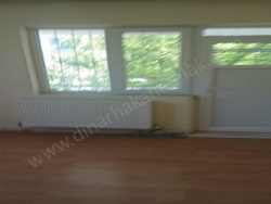 Dinar Yeni Mah. Kiralık Daire 3+1 120 M2 | Bahçe Katı | Doğalgaz(Kombi)