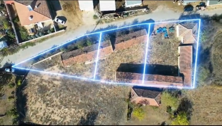 Kumköy Köyü Pehlivanköy Satılık Satılık Çiftlik |  1750M2 5.300.000Tl Resim-2