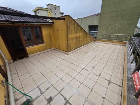 Yakacık Saraydan Yeni Mahallede 4+1 Kiralık Daire Dubleks Kartal Mah