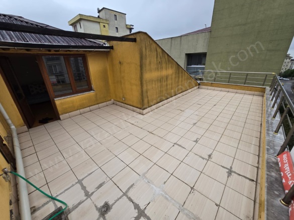 Yakacık Yeni Mah. Kartal Kiralık Daire |  170M2 Aylık 39.000Tl | 3. Kat Resim-1
