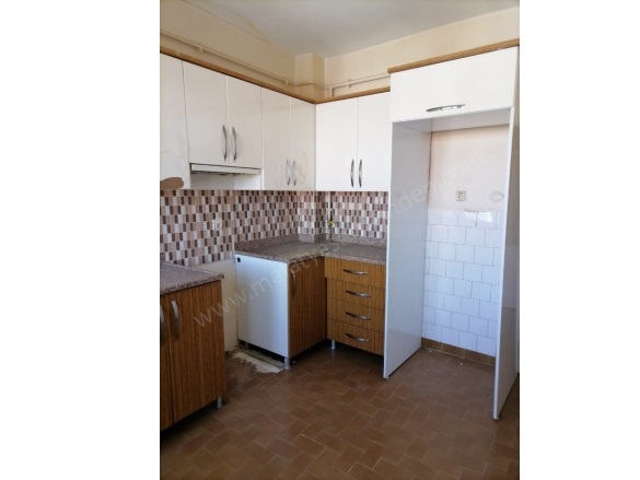 Başharık Mah. Battalgazi Satılık Kople Bina |  3+1 Oda | 343M2 9.500.000Tl  Krediye Uygun  | Doğalgaz(Kombi) | 2 Yatak Odası Resim-4