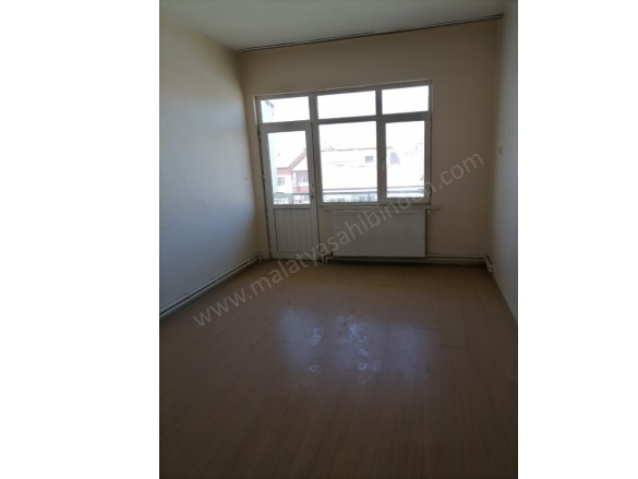 Başharık Mah. Battalgazi Satılık Kople Bina |  3+1 Oda | 343M2 9.500.000Tl  Krediye Uygun  | Doğalgaz(Kombi) | 2 Yatak Odası Resim-5