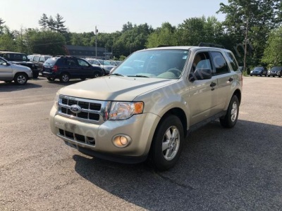 Ford Escape Hybrit Günlük 100 Lari Kiralık Daire Merkez