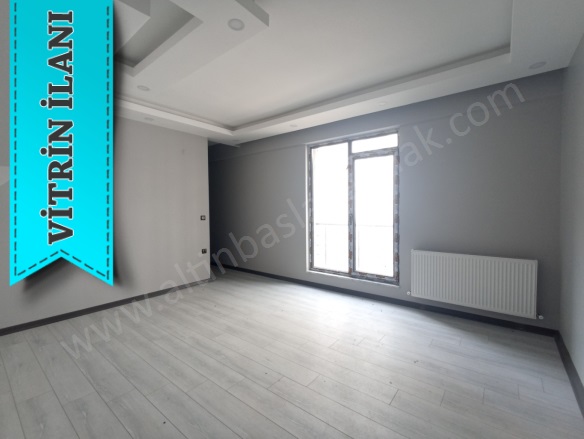 Şehitler Mah. Kars Satılık Daire |  4+1 Oda | 174M2 4.900.000Tl  Krediye Uygun  | 2. Kat | Doğalgaz(Kombi) | 2 Banyo | 2 Yatak Odası Resim-5