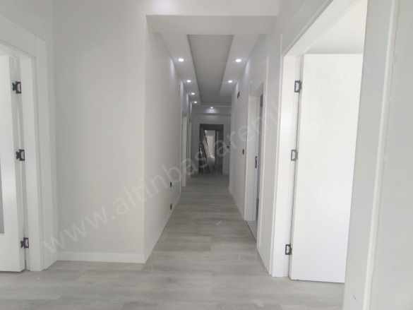 Bahçeşehir Koleji Karşısı Satılık Daire Arakat 3+1 Ler Merkez Yenişehir Mah