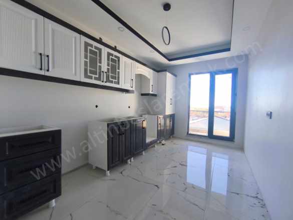 Yeni Adliye Karşısı Satılık Daire 2+1 Hazır Ler !!! Merkez Yenişehir Mah