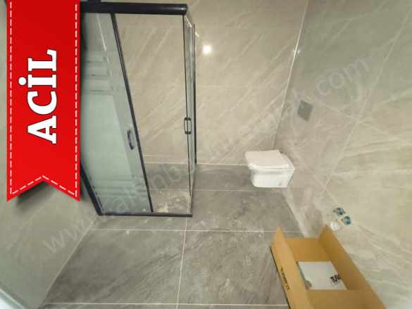 Yenişehir ! Bahçeşehir Koleji Karşısı Satılık Daire Arakat 4+1 Merkez Mah