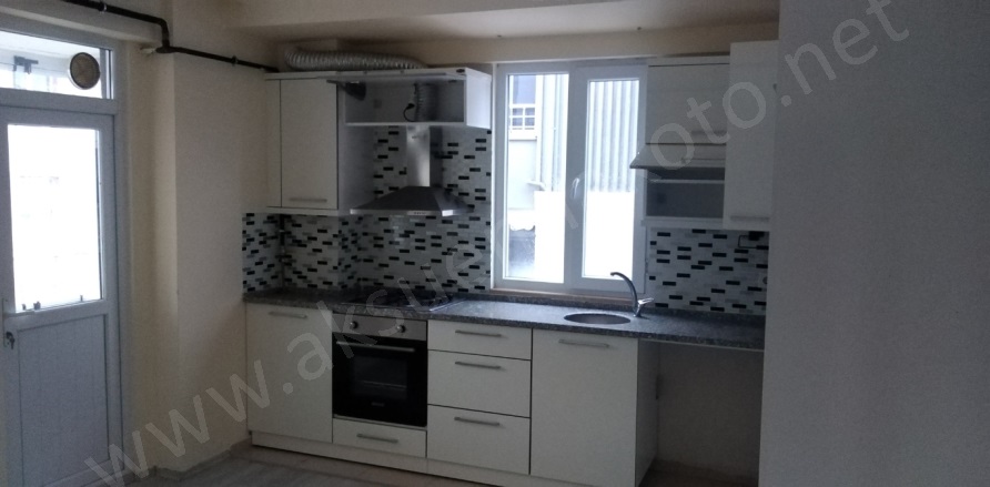 Mimar Sinan Mah. Turhal Kiralık Daire |  2+1 Oda | 110M2 Aylık 20.000Tl | 4. Kat | Doğalgaz(Kombi) | 1 Banyo | 2 Yatak Odası Resim-3