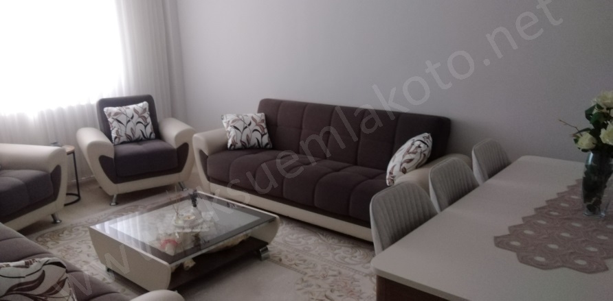 Cumhuriyet Mah. Turhal Satılık Daire |  3+1 Oda | 140M2 2.450.000Tl | 4. Kat | Doğalgaz(Kombi) | 1 Banyo | 3 Yatak Odası Resim-5