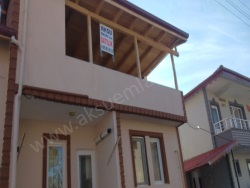 Turhal Yunus Emre Mah. Satılık Müstakil Ev 3+2 120 M2 | Komple Bina | Doğalgaz(Kombi) | 2 Banyo | 4 Yatak Odası