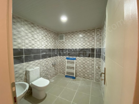 Mimar Sinan Mah. Turhal Satılık Daire |  3+1 Oda |4.250.000Tl | 2. Kat | Doğalgaz(Kombi) | 1 Banyo | 1 Yatak Odası Resim-5