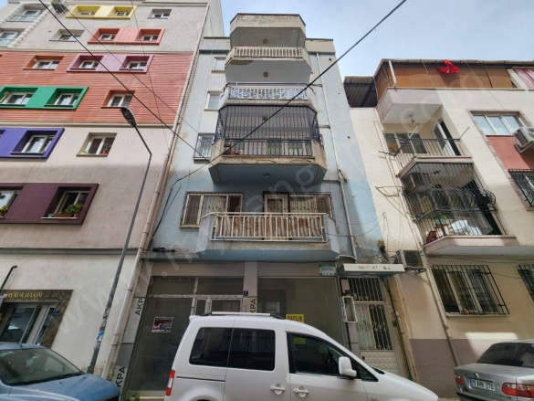 Cuma Mah. Efeler Kiralık Daire |  3+1 Oda | 130M2 Aylık 13.000Tl | 3. Kat Resim-4