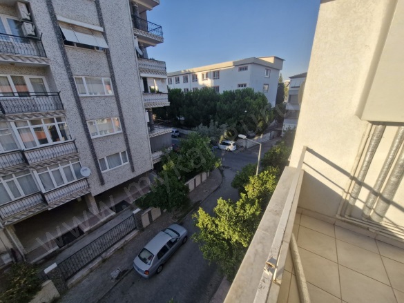 Yedi Eylül Mah. Efeler Kiralık Daire |  3+1 Oda | 115M2 Aylık 18.000Tl | 4. Kat | Doğalgaz(Kombi) | 1 Banyo Resim-4