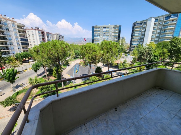 Akçay Mah. Bozdoğan Kiralık Daire |  3+1 Oda | 110M2 Aylık 25.000Tl | 3. Kat | Doğalgaz(Kombi) | 1 Banyo Resim-1