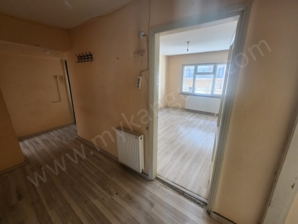 Güzelhisar Mah. Efeler Kiralık Daire |  3+1 Oda | 120M2 Aylık 13.000Tl | 3. Kat | Doğalgaz(Kombi) | 1 Banyo Resim-5