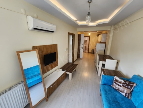 Zafer Mah. Efeler Kiralık Daire |  1+1 Oda | 60M2 Aylık 17.000Tl Eşyalı  | 4. Kat | Klima | 1 Banyo Resim-3