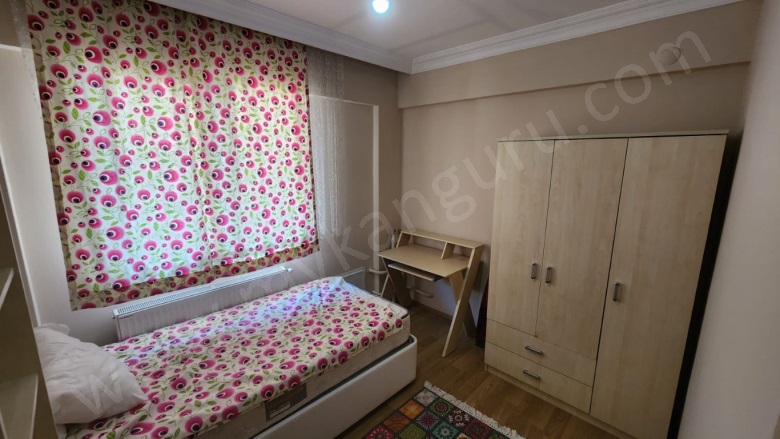Zafer Mah. Efeler Satılık Daire |  1+1 Oda | 45M2 2.050.000Tl Eşyalı  | 4. Kat | Klima | 1 Banyo Resim-2