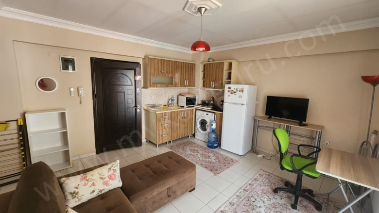 Zafer Mah. Efeler Satılık Daire |  1+1 Oda | 45M2 2.050.000Tl Eşyalı  | 4. Kat | Klima | 1 Banyo Resim-5