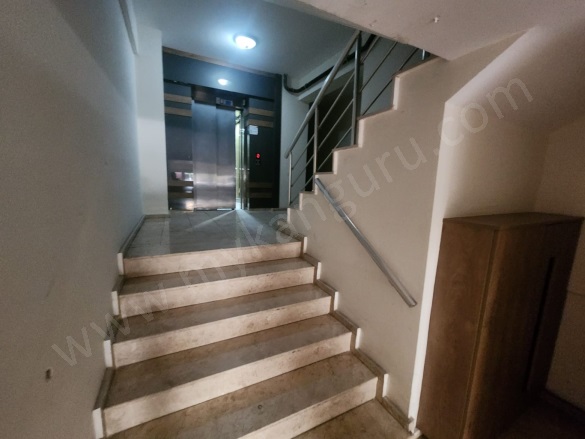 Hasanefendi-Ramazan Paşa Mah. Efeler Kiralık Daire |  2+1 Oda | 80M2 Aylık 23.000Tl | 4. Kat | Doğalgaz(Kombi) | 1 Banyo Resim-5