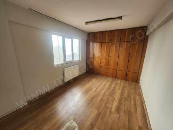 Kiralık Daire Zafer Mah Doğu Gazi Bulvarında 3+1 Efeler