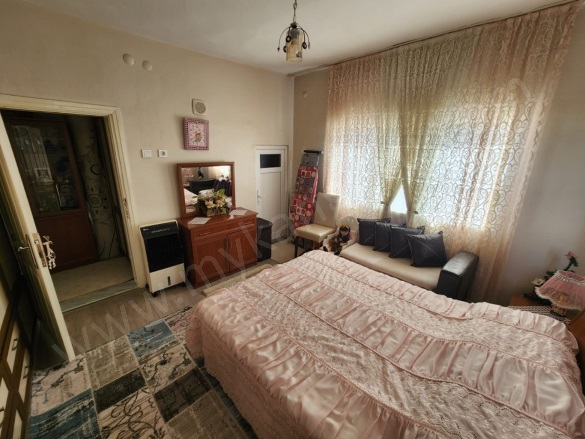 Kuyulu Mah. Efeler Satılık Müstakil Ev |  2+1 Oda | 85M2 6.750.000Tl  Krediye Uygun  | Zemin Kat | 1 Banyo Resim-3