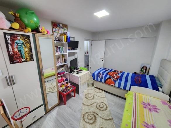 Zafer Mah. Efeler Satılık Daire |  2+1 Oda | 120M2 2.650.000Tl  Krediye Uygun  | 4. Kat | Doğalgaz(Kombi) | 1 Banyo Resim-5