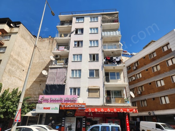 Zafer Mah. Efeler Satılık Daire |  2+1 Oda | 100M2 2.250.000Tl  Krediye Uygun  | 3. Kat | Soba | 1 Banyo Resim-2